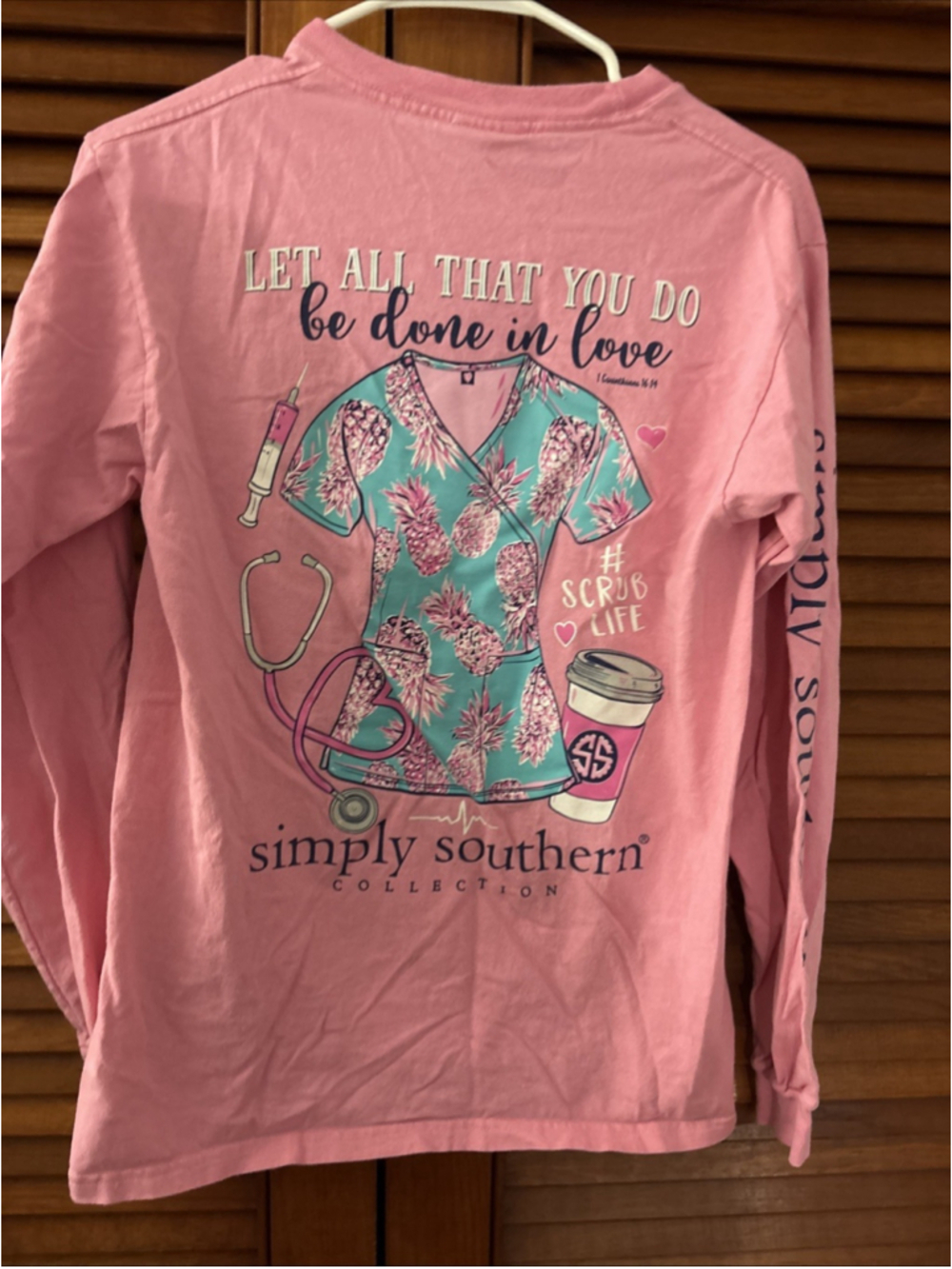 Simply Southern Long Sleeve Let All That You Do Be Done In Love Shirt Size Small